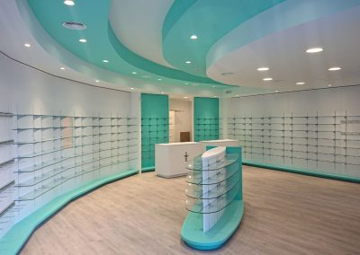 Reforma de Local Comercial para una Farmacia en Valdebebas, Madrid